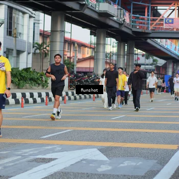 Runner Photo 5037056