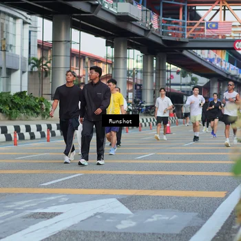 Runner Photo 5037072