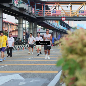Runner Photo 5037094