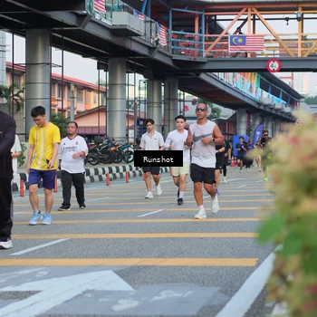 Runner Photo 5037095