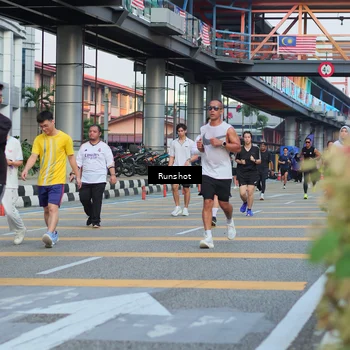 Runner Photo 5037102