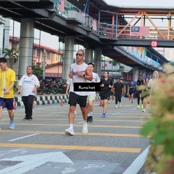 Runner Photo 5037104