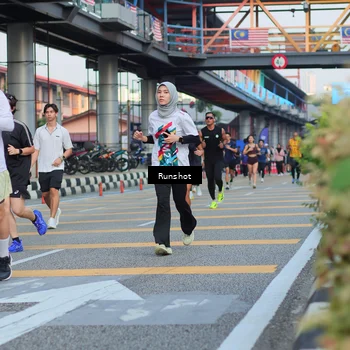 Runner Photo 5037112
