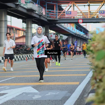Runner Photo 5037115