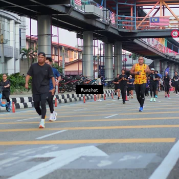 Runner Photo 5037165