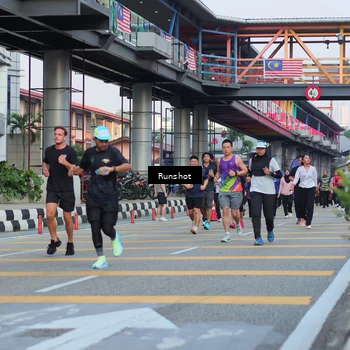 Runner Photo 5037203