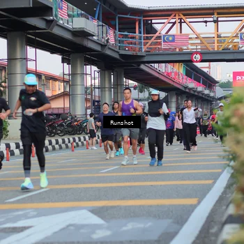 Runner Photo 5037206