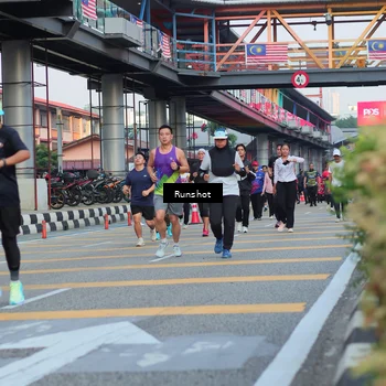 Runner Photo 5037216