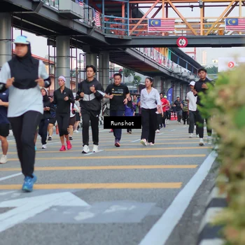 Runner Photo 5037221
