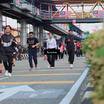 Runner Photo 5037237