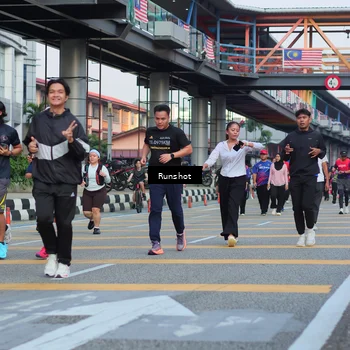 Runner Photo 5037244