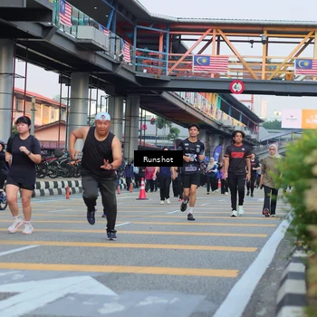 Runner Photo 5037276