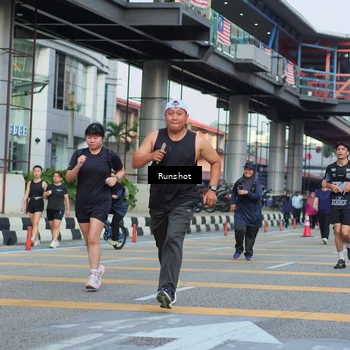 Runner Photo 5037287