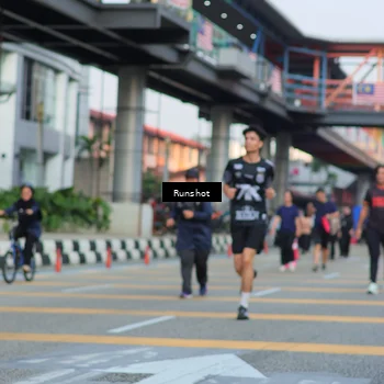 Runner Photo 5037301