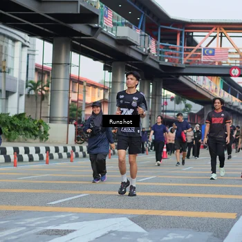 Runner Photo 5037305