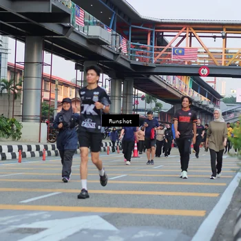 Runner Photo 5037308