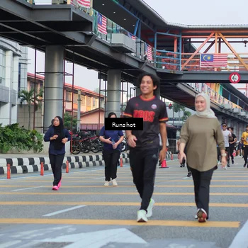 Runner Photo 5037347