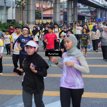 Runner Photo 5037353