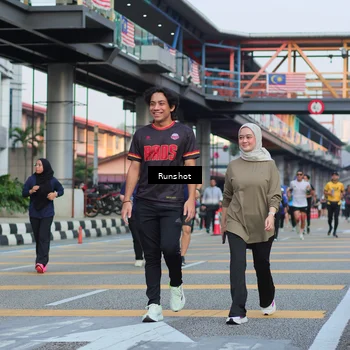 Runner Photo 5037357