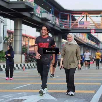 Runner Photo 5037360