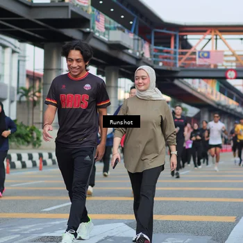 Runner Photo 5037372