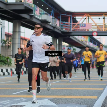 Runner Photo 5037394