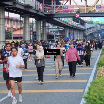 Runner Photo 5037399
