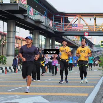 Runner Photo 5037413