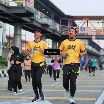 Runner Photo 5037439