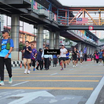 Runner Photo 5037576