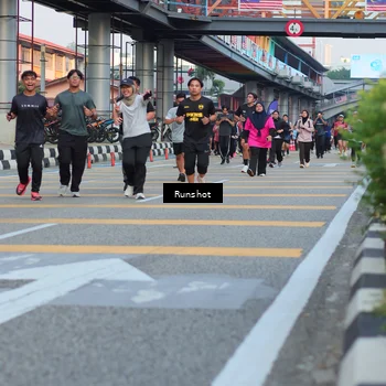 Runner Photo 5037604