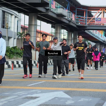 Runner Photo 5037607