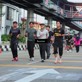 Runner Photo 5037613