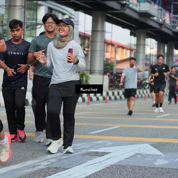 Runner Photo 5037619