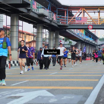 Runner Photo 5037624