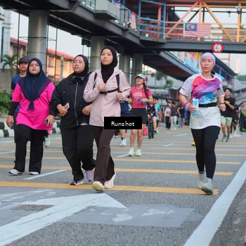 Runner Photo 5037635