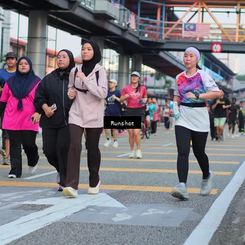 Runner Photo 5037636