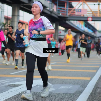 Runner Photo 5037640