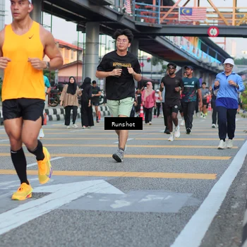 Runner Photo 5037653