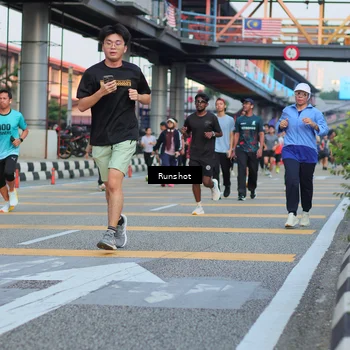 Runner Photo 5037654