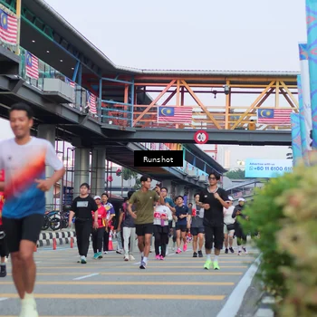 Runner Photo 5037663