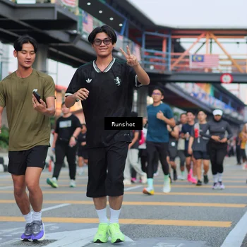 Runner Photo 5037676
