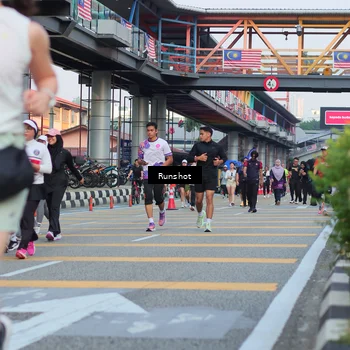 Runner Photo 5037699