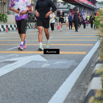 Runner Photo 5037704