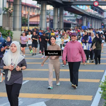 Runner Photo 5037765