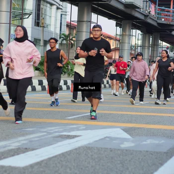 Runner Photo 5037813
