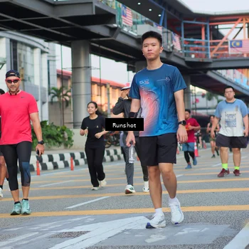 Runner Photo 5037853