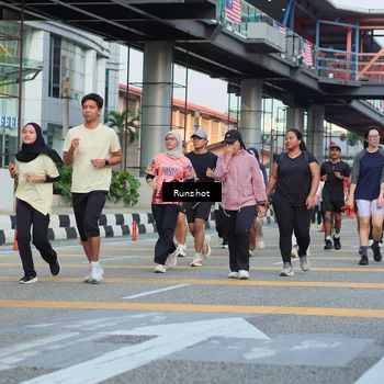 Runner Photo 5037894