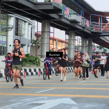 Runner Photo 5037940