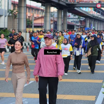 Runner Photo 5037943